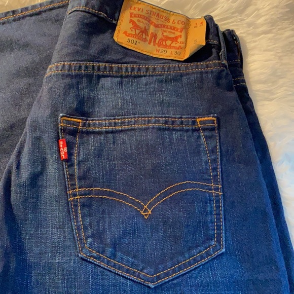 Levi’s 501 Button Fly Jeans - Picture 3 of 8